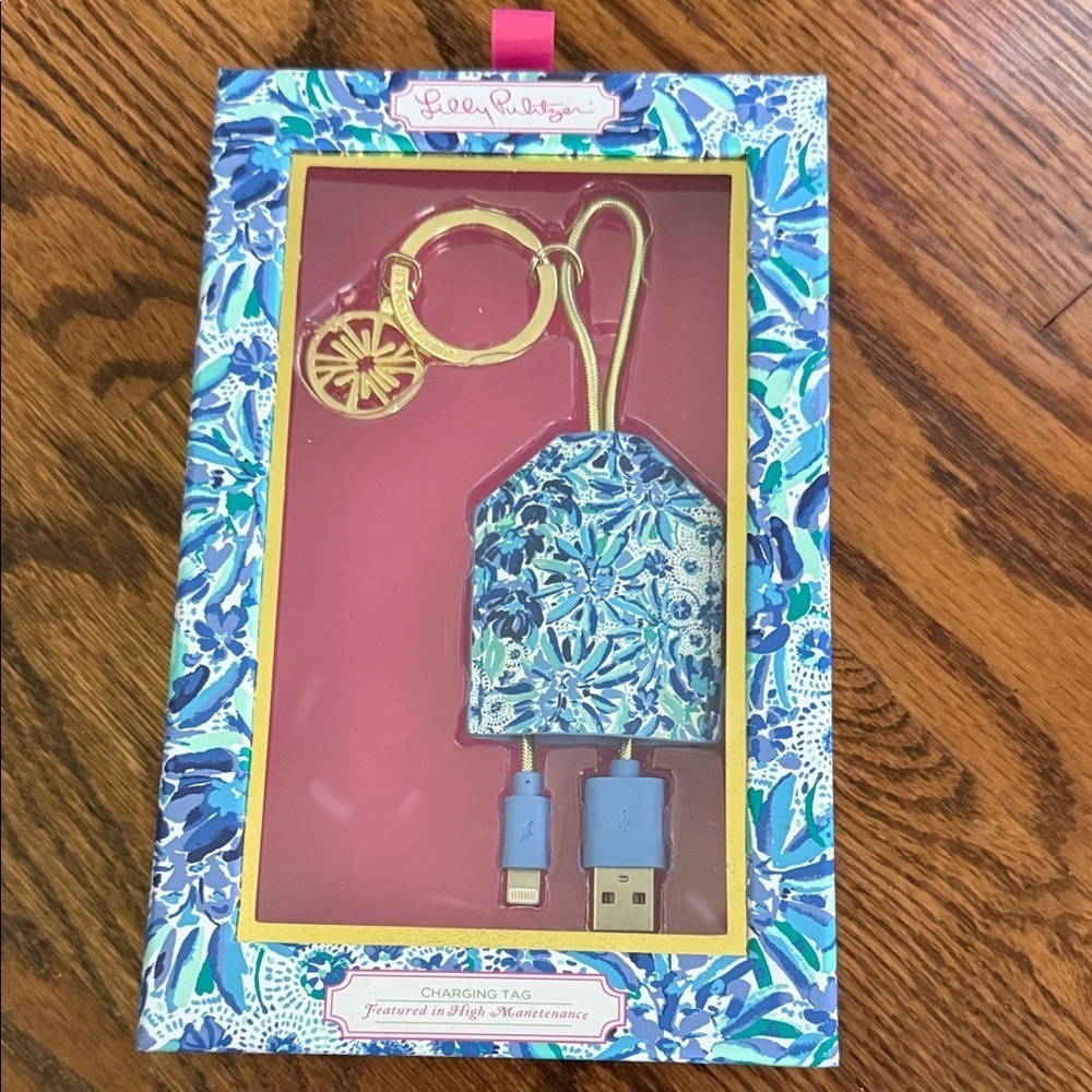 Lilly Pulitzer charging tag in high maintenance print NWT in box - Picture 4 of 6